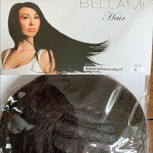BELLAMI 22 inch clip in hair extensions UNOPENED